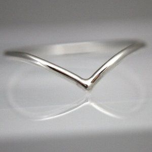 Popular Chevron ring, silver chevron ring